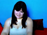 The aesthetics of curvaceous forms and soft lines.
An ode to feminine beauty in plus sizes.
The art of being yourself.