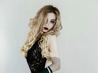 webcam bitch chat AngelikaMoebius