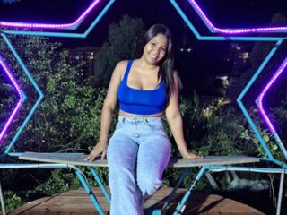 livesex cam show EmiVoss