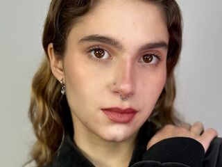 camslut naked EvaEddie