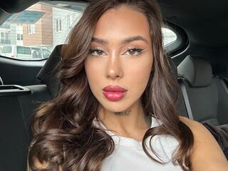 camgirl fingering pussy EvvaMiller