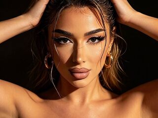 sexy camgirl JuliaNoir