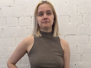 nude webcam LatrishaSoprych