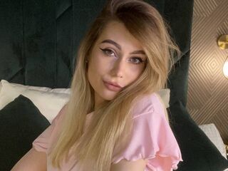 cam girl showing pussy MicheleMary