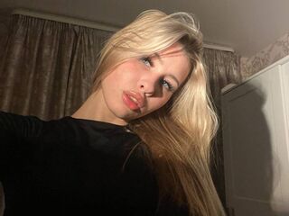 girl webcam sex RowanBellamy