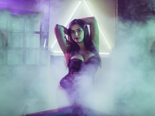 free adult cam SuzyAmaya