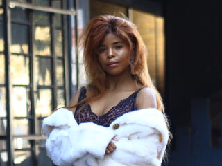 chat room live cam FifiCaramel