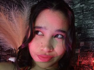 camcouple masturbating with sextoy AmberValeska