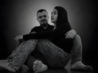 live chat room couple HarryAndHanna