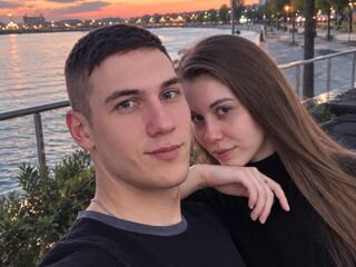 closeup LukasAndAnya