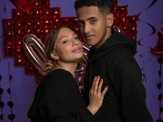 hot webcam slut fucking SaraLuigui