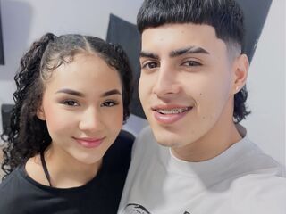 couple cam live ValeriaAndFrank