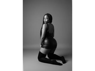 bdsm camgirl sex show BrownNina