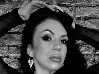 bondage girl cam SabrianneBlack