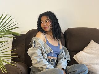 hot girl cam photo AddanasDaven