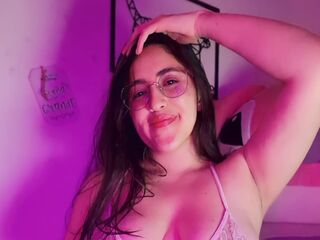 cam girl playing with vibrator AdissonWeyn