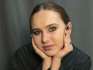 sex cam AlanaHowlett