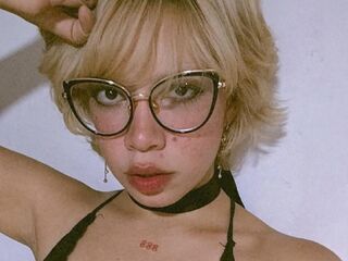 hot sex webcam AmelieMari