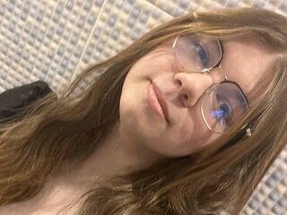 hardcore AminaBlooms