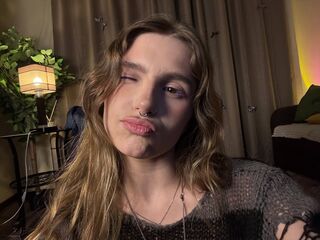 cam slut chat room AnyaCarbaugh