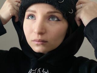 Kinky webcam ArieAravjo