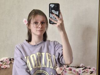 kinky cam photo ArletteSpenner