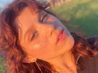 livecam sex AstridChing