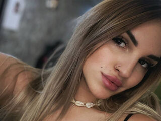 camgirl masturbating AuroraPhillips