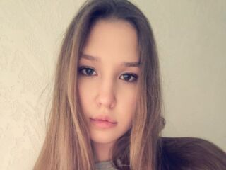 webcamgirl AvaKriek
