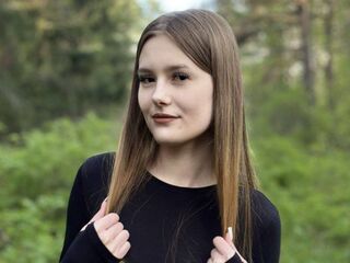 cam slut BernardPeters