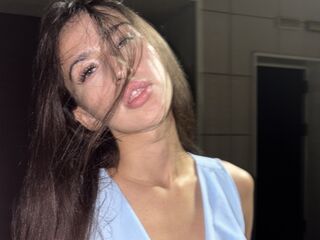 girl chatroom BerniceArmesto
