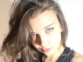 closeup pussy webcam BriandaLudwic