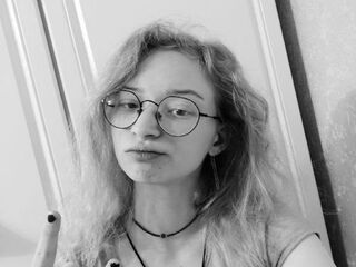 naked cam girl gallery BrittenyTannen