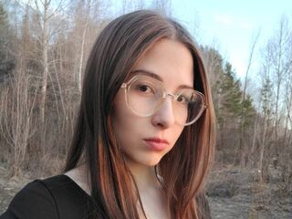 camgirl showing tits CameronMugica