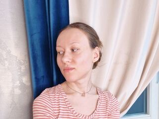 hot cam girl spreading pussy CamilaRosse