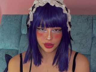 cam girl masturbating with vibrator CarliBlake