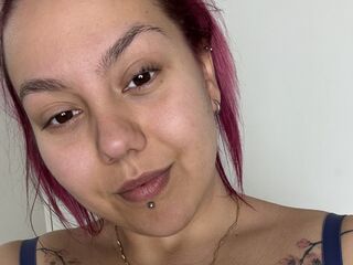 camgirl playing with vibrator Carlottaaaa