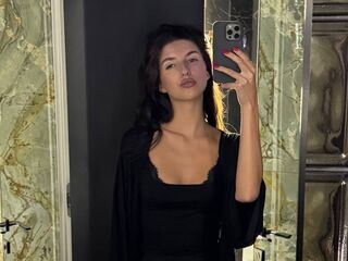 camgirl showing pussy CassandraChamp
