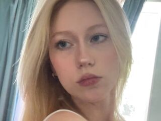 naughty webcamgirl CeciliaWhithrock