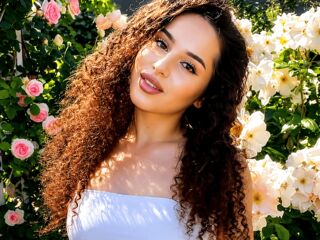naughty cam girl CharisFernette