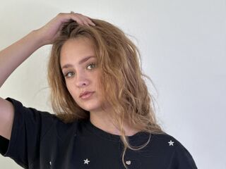 shaved pussy cam CodiCarrion