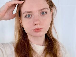 live cam girl pic CreolaMarn