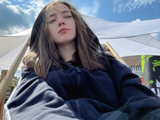 hot webcam slut DelorisAhaus