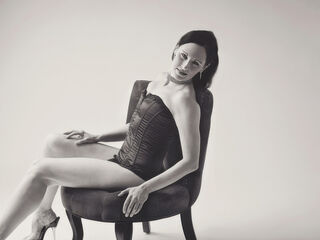 nude cam picture DevonTaylor