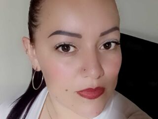 babe web cam DinaCarls