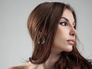 webcamgirl live sex DionnaTalone