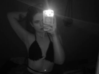 cam stripper DoloresHuesing
