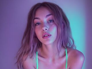 hot cam girl masturbating DominicaAtom