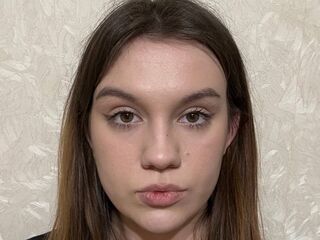 camgirl showing pussy DwanaNewtown