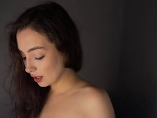 sexy camgirl picture ElaraEden